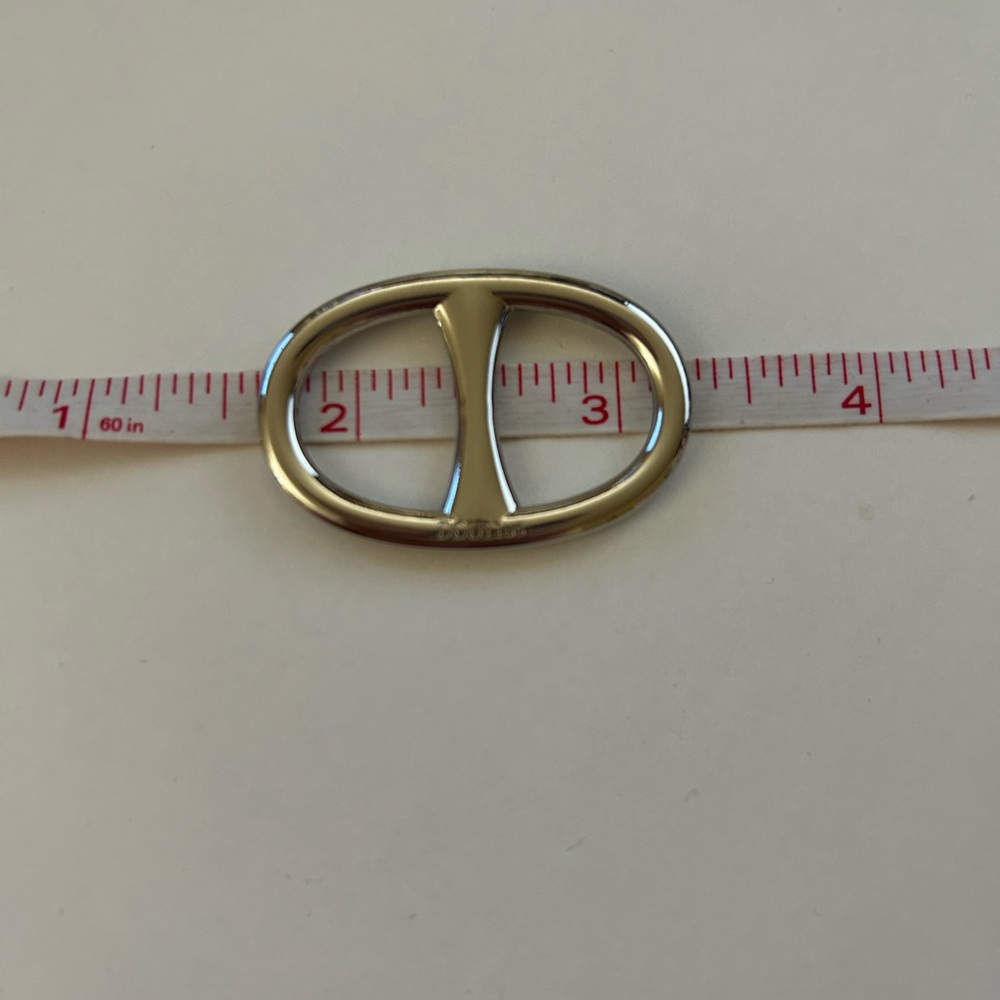 Women Sleek Scarf Ring in color: sliver - Picture 3 of 3